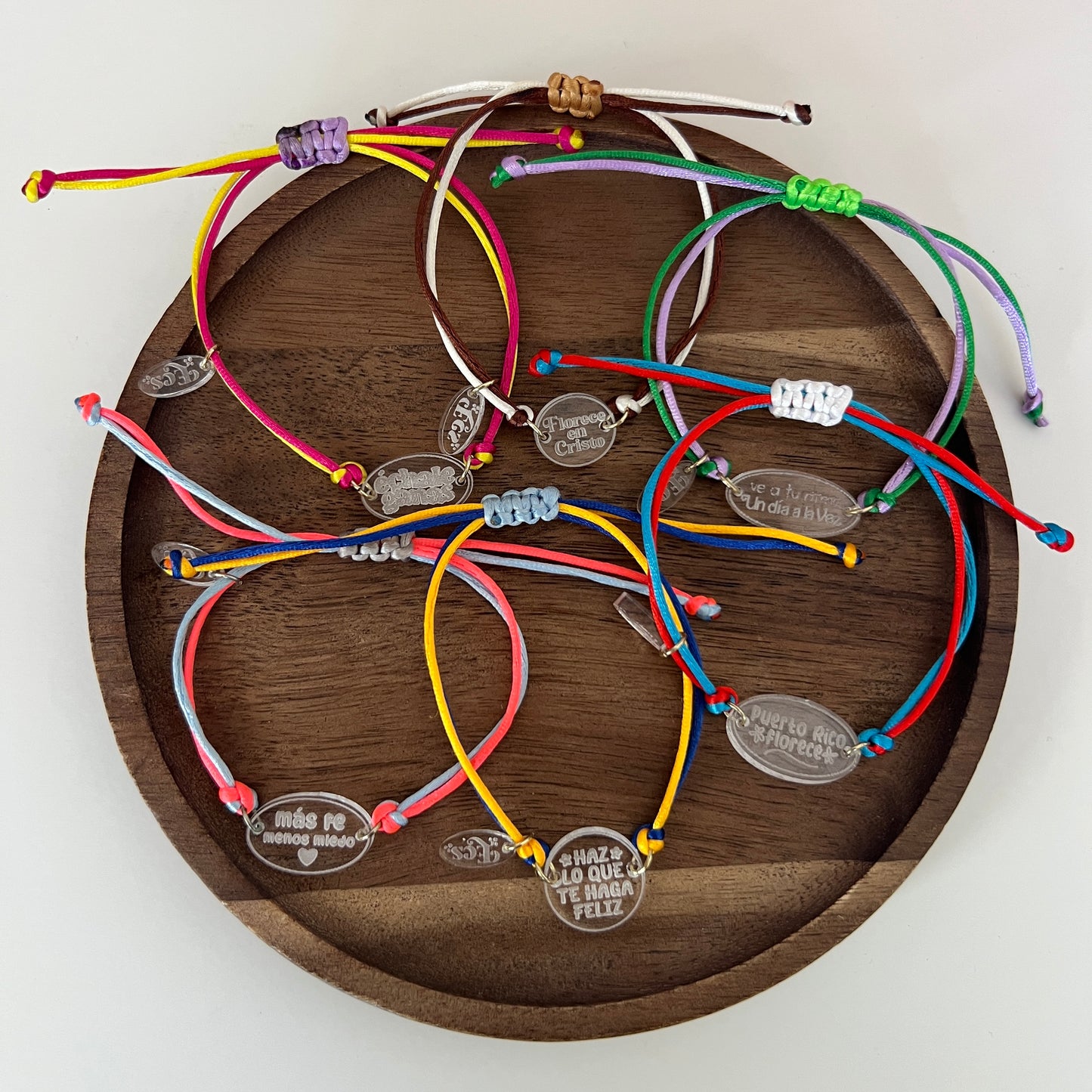 Satin Bracelets | Pulseras en Hilo Satín