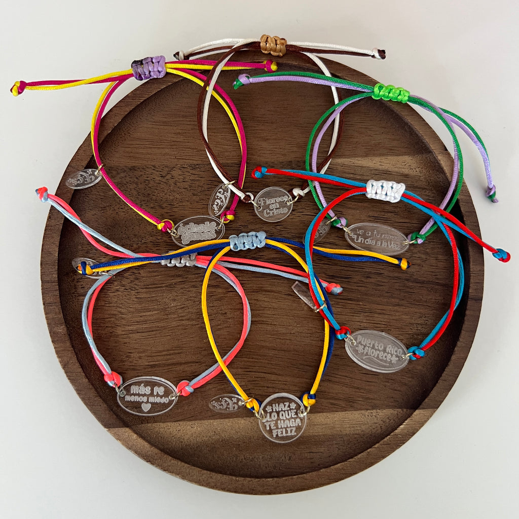 Satin Bracelets | Pulseras en Hilo Satín